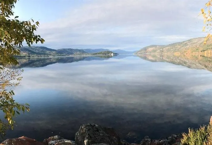 Family With A View At Kyrkjebygdheia Fjone