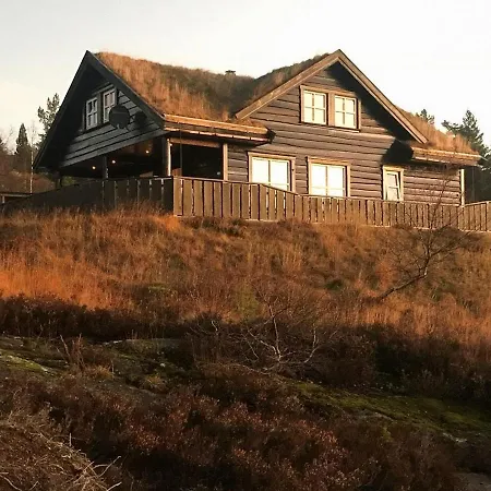 Ferienhaus Family With A View At Kyrkjebygdheia *