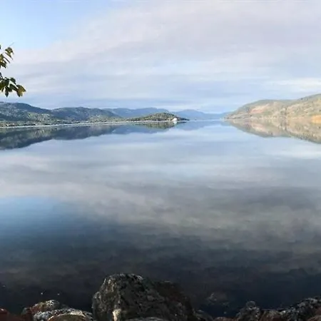 Family With A View At Kyrkjebygdheia Fjone